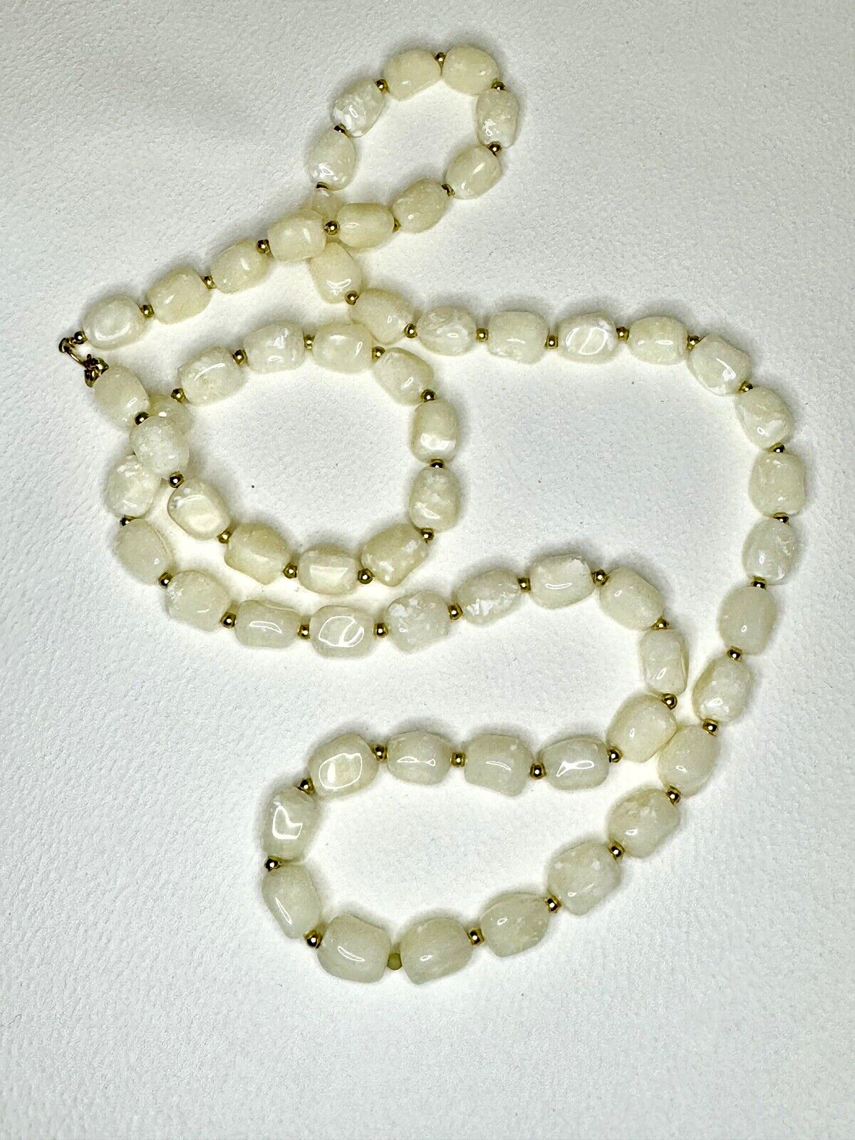 Vintage Trifari White Plastic Rectangular Gold Be… - image 3