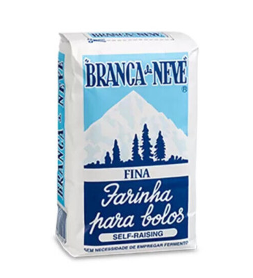 Feines selbstaufstehendes portugiesisches Mehl 1 kg Branca de Neve aus Portug...