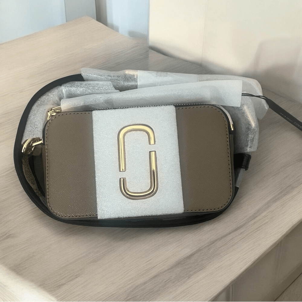 NWT Marc Jacobs The Snapshot Bag French Gray