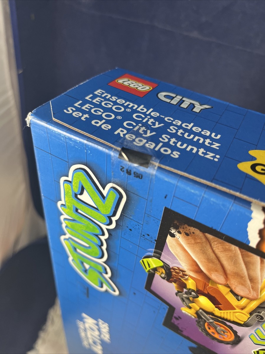 LEGO CITY: LEGO City Stuntz Gift Set (66707) 3 In 1 - Wallop,Raze