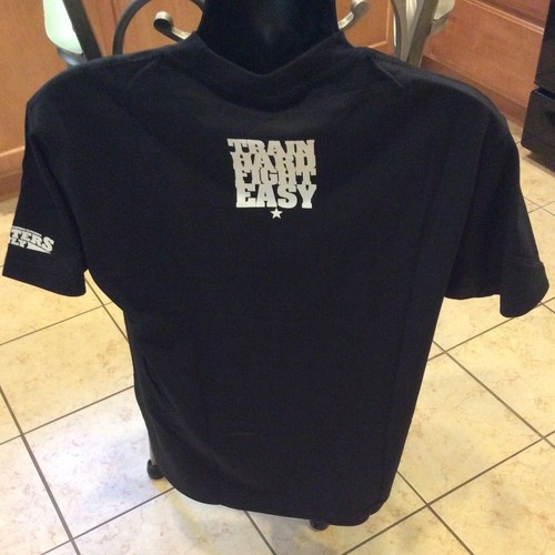 NEW ORIGINAL Fighters Only Gear MMA Fight Team MENS L UFC T-Shirt FO Magazine - Picture 2 of 3