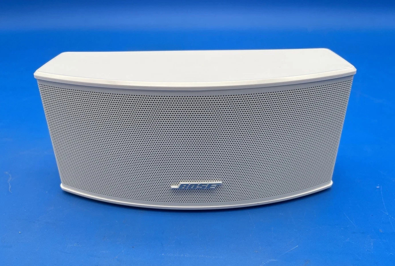 Brand New - Bose Lifestyle 600/650  White  Center Speaker