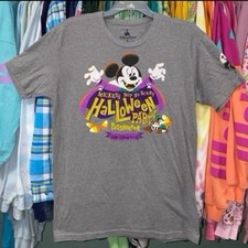 Disney Parks MNSSHP passholder vampire Mickey Mouse tshirt unisex M