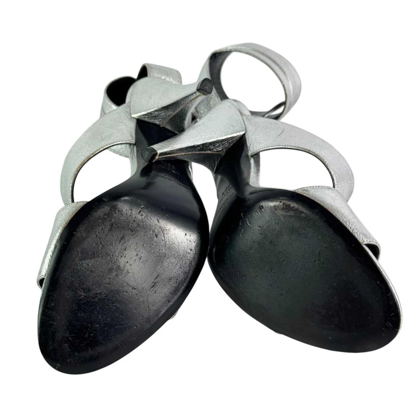 SAINT LAURENT (YSL) Sandali SAINT LAURENT Paris Fetish con polsino argento metallizzato in pelle 38 5 8 5 US