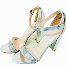 7.5 David's Bridal Block High Heel Rhinestones Band Bynne   750