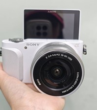 Sony Alpha NEX-3N 16.1MP Mirrorless w/16 50mm Lens English 95 NEW