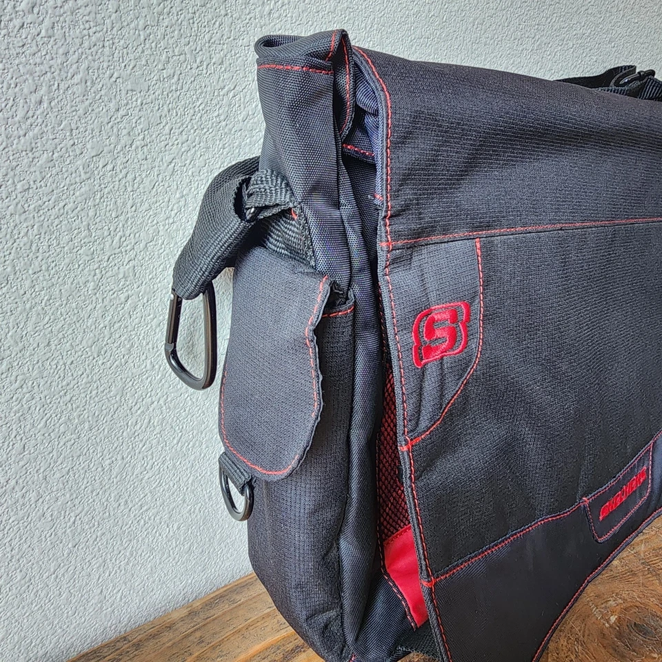 Bandolera para portátil Skechers Bolso Mensajero Trabajo Escolar 8 Bolsillos para portátil de 16" Foto 3 de 4