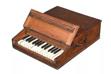 Hawkes Son Keyboard Glockenspiel Antique Celesta Bell Piano Celeste