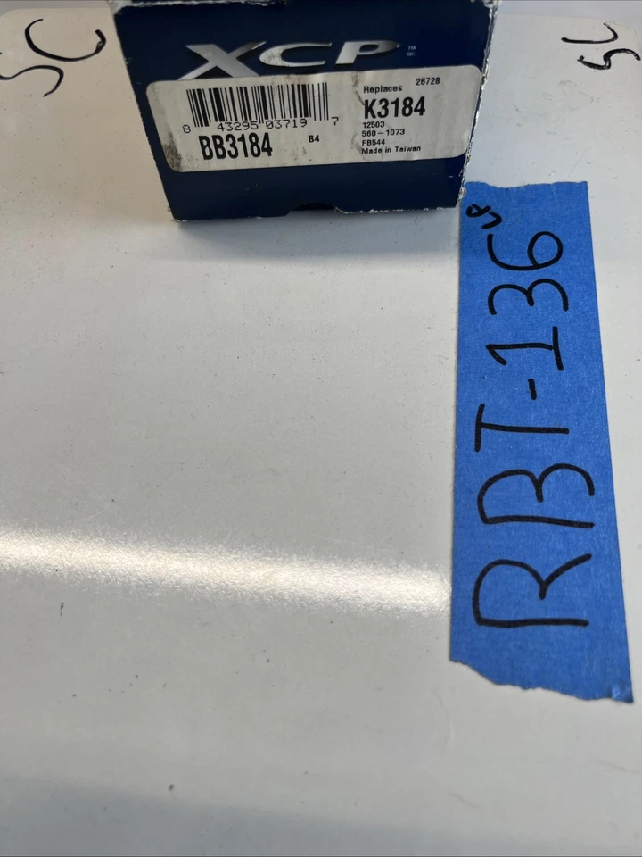 Kit de buje de brazo de control superior XCP BB3184 para camioneta Chevy GMC SUV 2x2 tracción trasera Foto 2 de 4