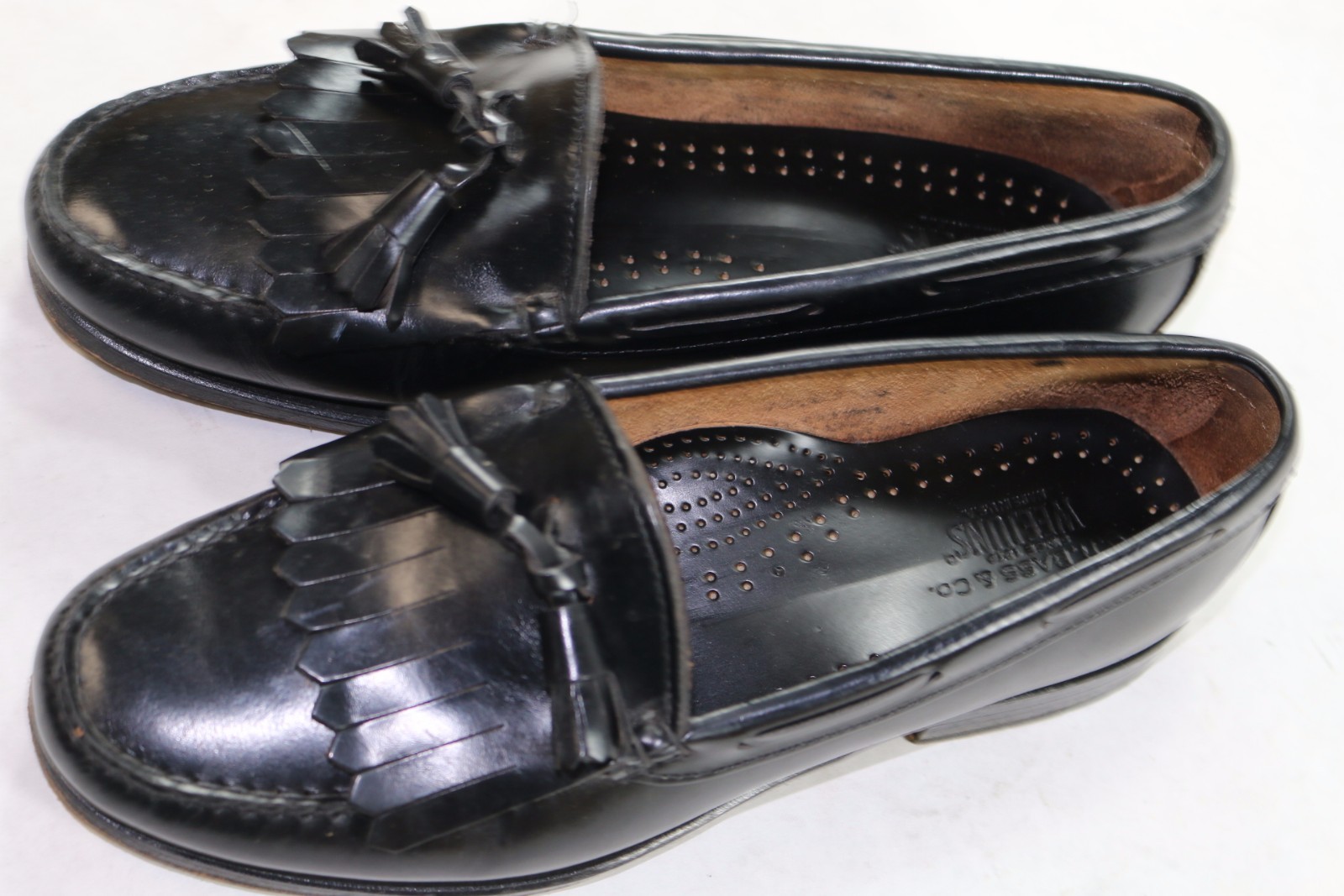 Mens Bass Weejuns 7.5 M Black Leather Kiltie Tassel Loafers A038 Mens Bass Weejuns 7.5 M Black Leather Kiltie Tassel Loafers A038