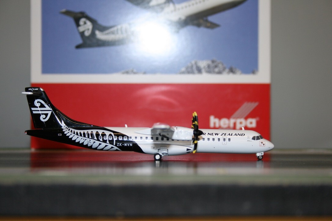 Herpa 1:200 Air New Zealand Aerospatiale ATR-72-600 ZK-MVN (571111