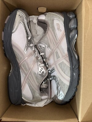 RONNIE FIEG KITH ASICS GEL-NIMBUS 10.1 WHITE MORGANITE 10.5 Kayano Cream