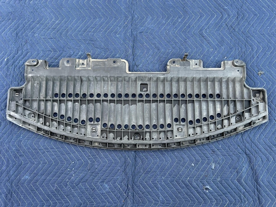 💎OEM Toyota 52618-02060 bajo cubierta del motor protector amortiguador de sonido 2014-16 Corolla Foto 2 de 4