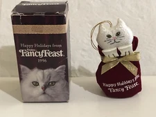 Fancy Feast 1996 Christmas Ornament New in Original (Damaged) Box.