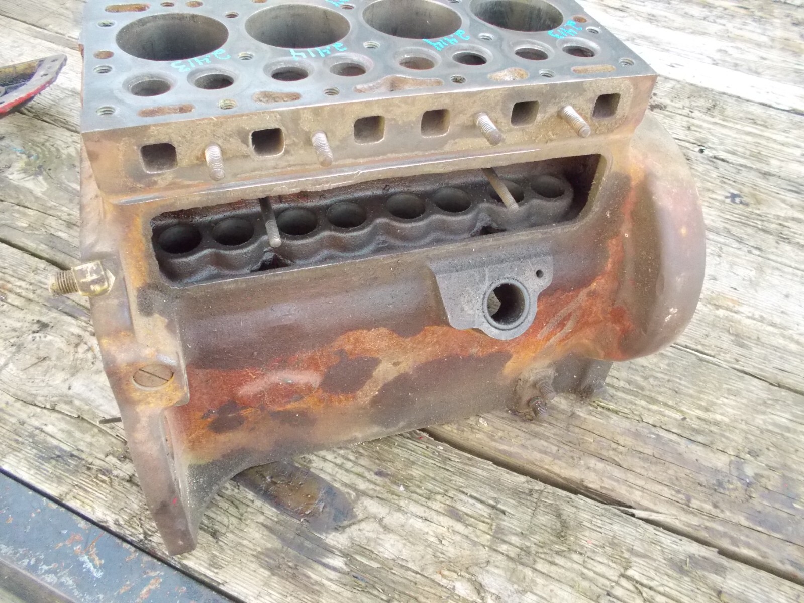 N62 Block Rear Massey Harris Pony Tractor engine motor cylinder block N62A N62-33307 ...