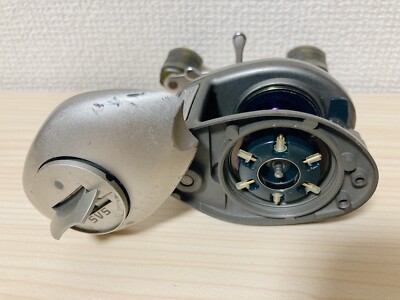 97 Scorpion nium XT（RH） Baitcasting Reel 97 Scorpion Metanium XT