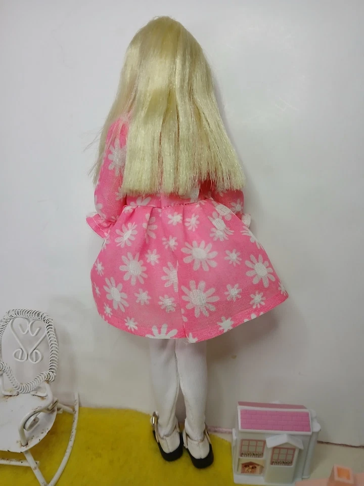 Vestido de Bellezas de Cumpleaños TUTTI #3617 Inspirado en Patrón - Ropa para Muñeca Hecha a Mano  Foto 3 de 4