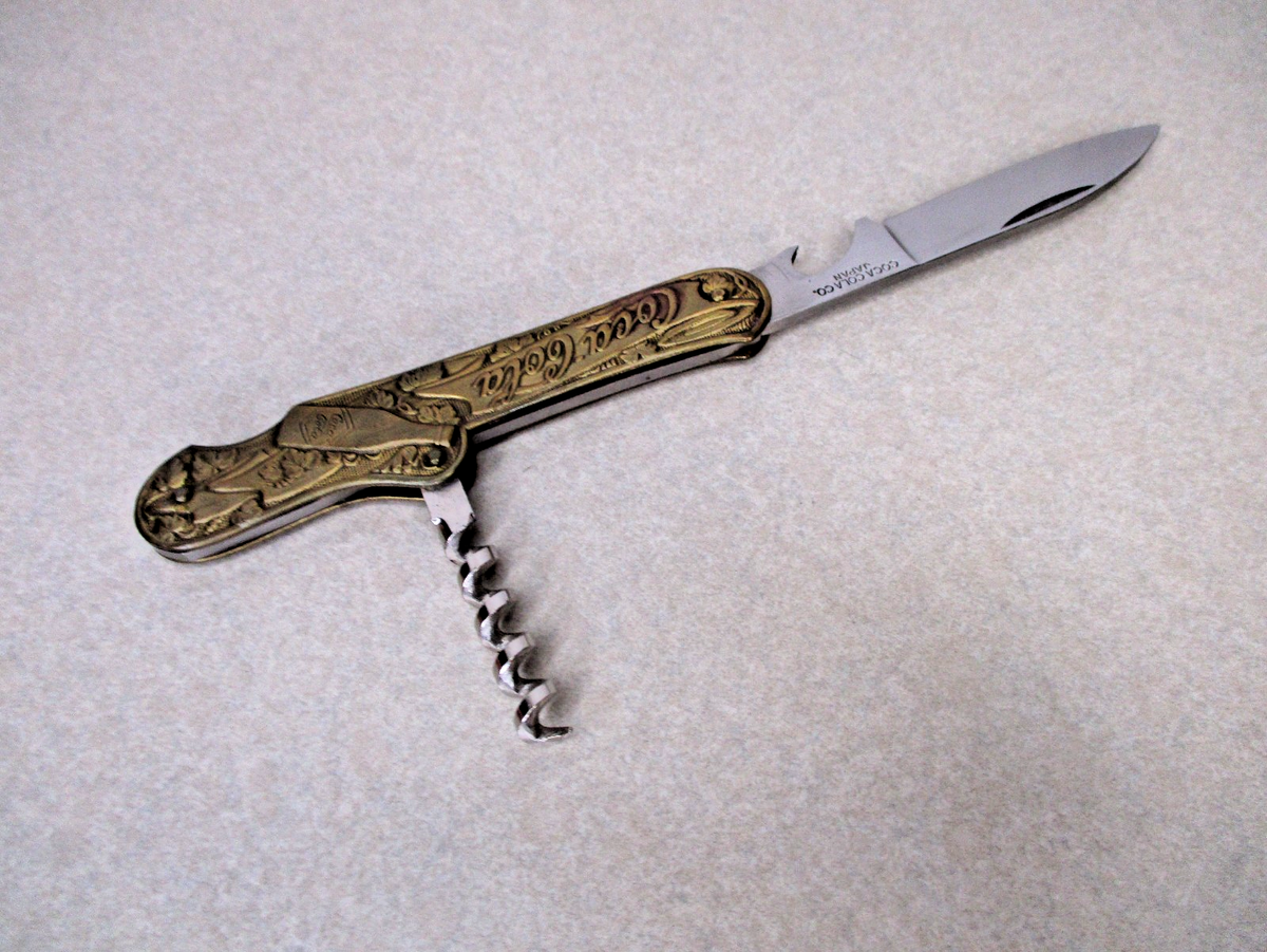 RARE VINTAGE COCA-COLA CO CO. Japan BRASS BARTENDER'S POCKET KNIFE
