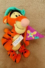 Peluche n°T201: Tigrou - Winnie l'ourson / the Pooh Disney Star bean 19cm