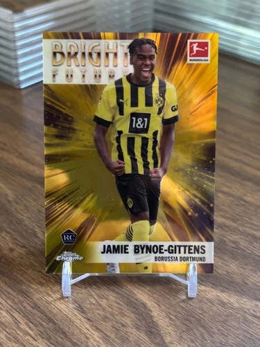 Jamie Bynoe-Gittens 2022-23 Topps Chrome Bundesliga Bright Futures Gold /50 RC