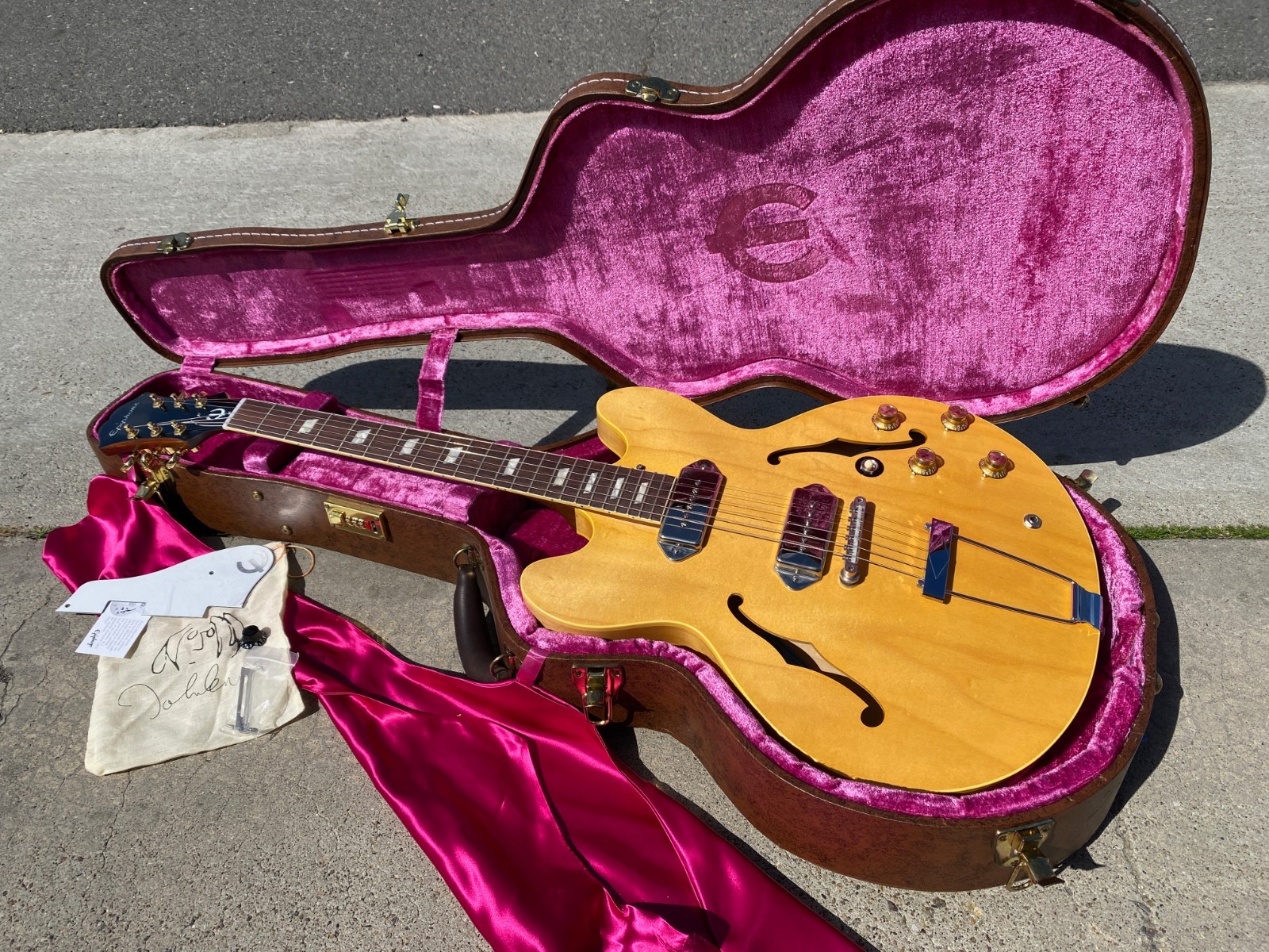 Epiphone USA Collection John Lennon Revolution Natural 1965 Casino #1291