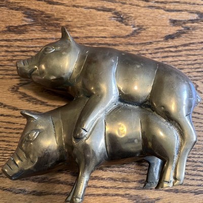 Vintage Brass Humping Mating Pigs Animals Rare Naughty Funny Sex Gag