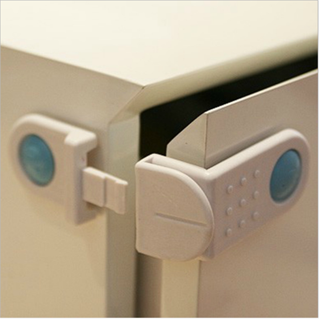 cupboard door child safety catch