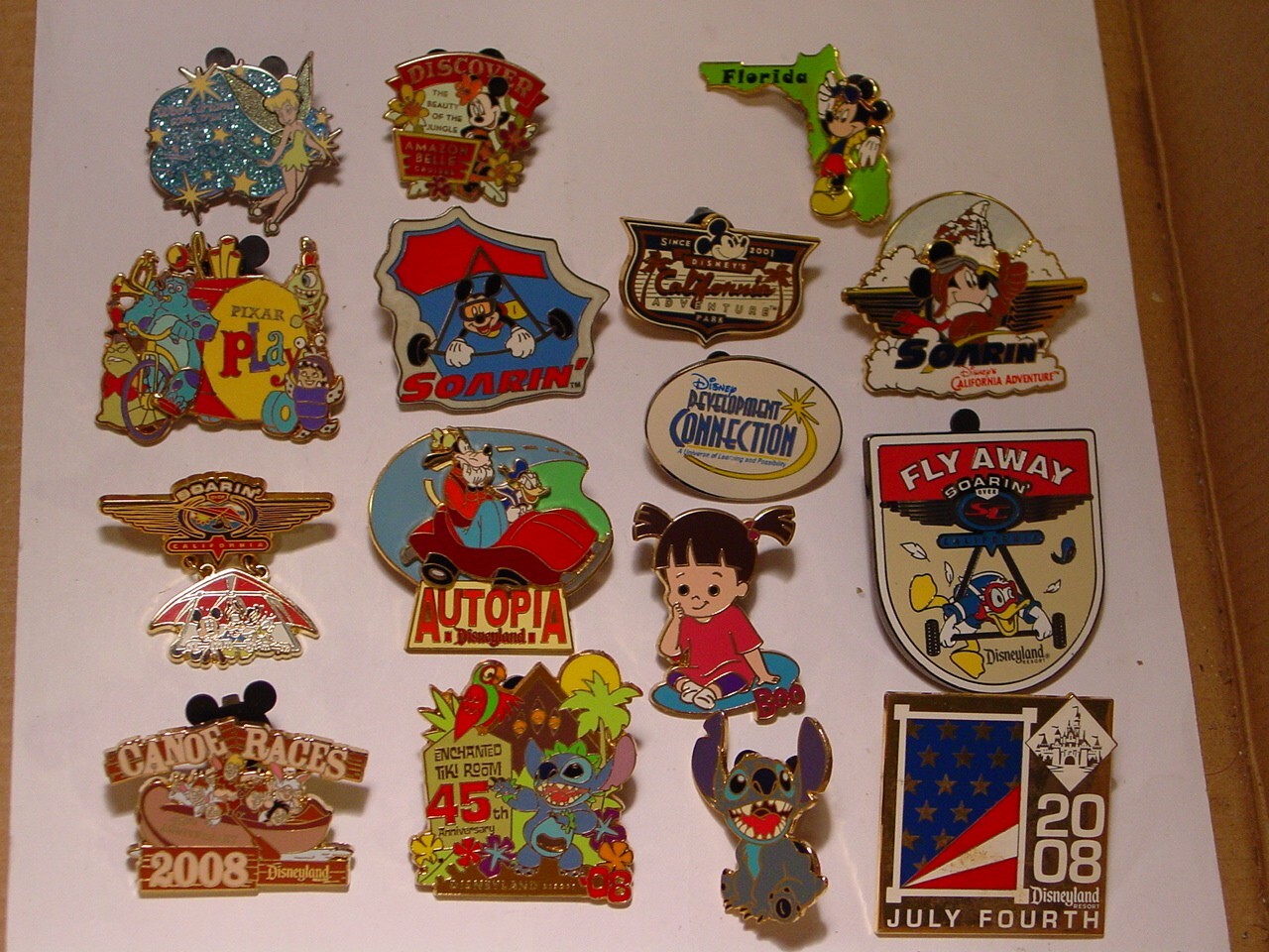DISNEY DISNEYLAND COLLECTOR PIN SET of 16 ALL DIFFERENT, SOME RARE ALL ...