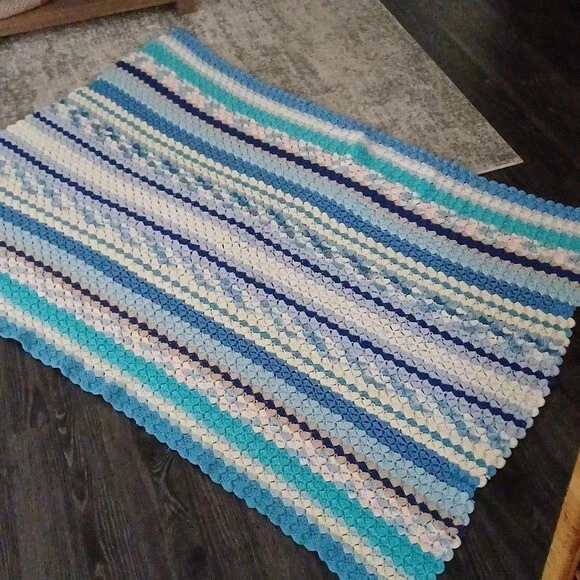 Afghan hand-knitted blanket shades of blue so pretty 40x60 - Image 2 of 4