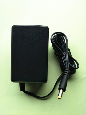 Original Sony OEM Netzteil AC-E5820 5.8V 2A Power Ladegerät