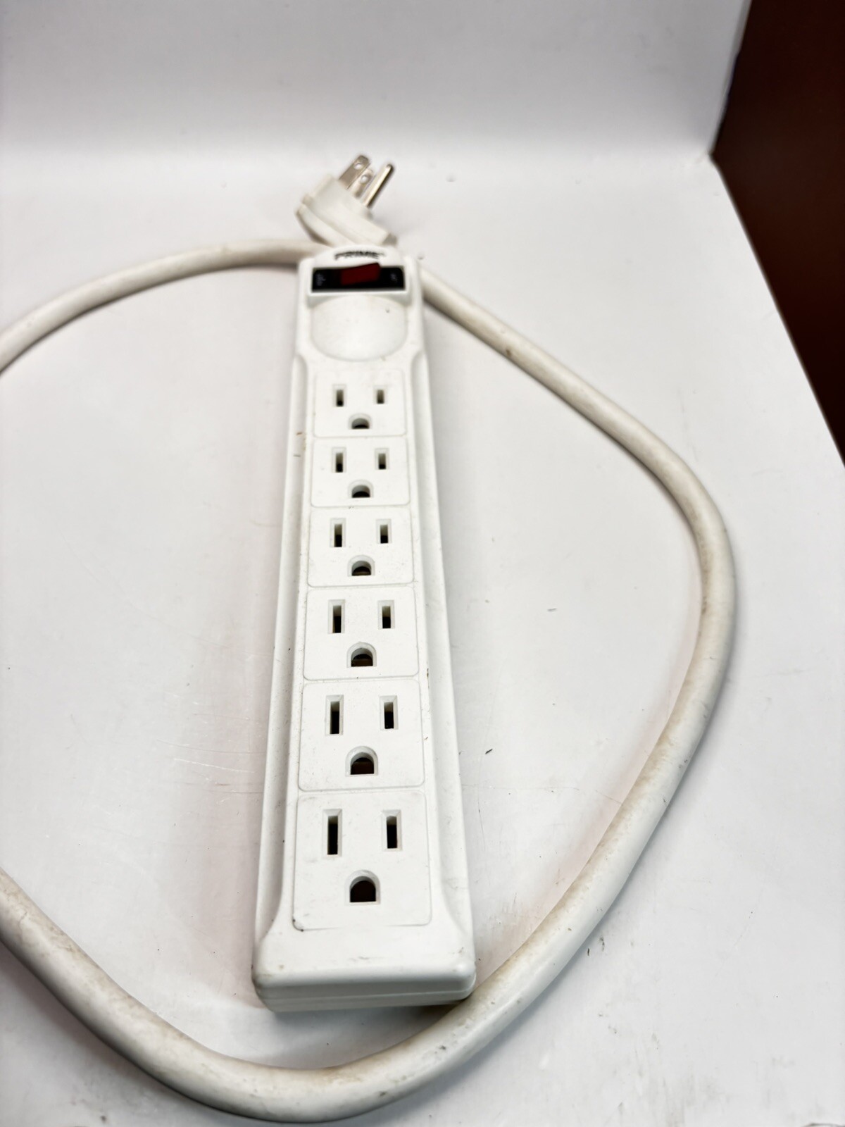 6-Outlet Surge Protector Power Strip TESTED