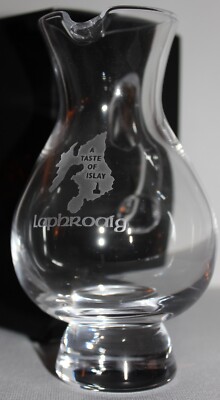 LAPHROAIG A TASTE OF ISLAY SCOTCH WHISKY GLENCAIRN IONA WATER JUG PUB JUG
