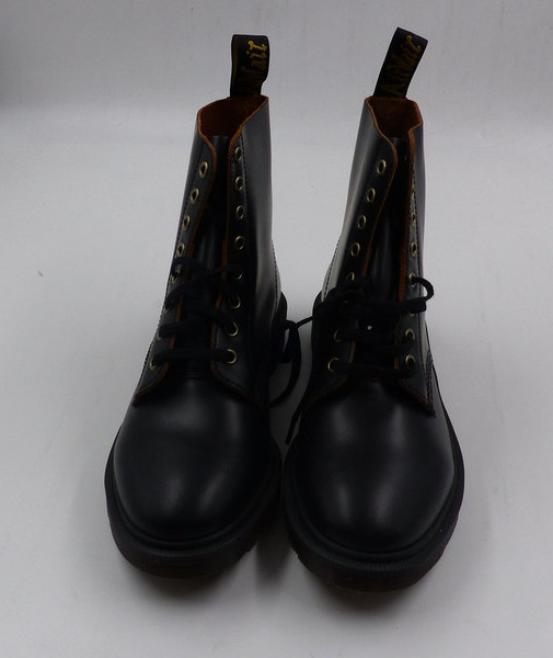 DR MARTEN 26297001 1460 VINTAGE SMOOTH LEATHER LACE UP BOOTS IN BLACK SIZE 9