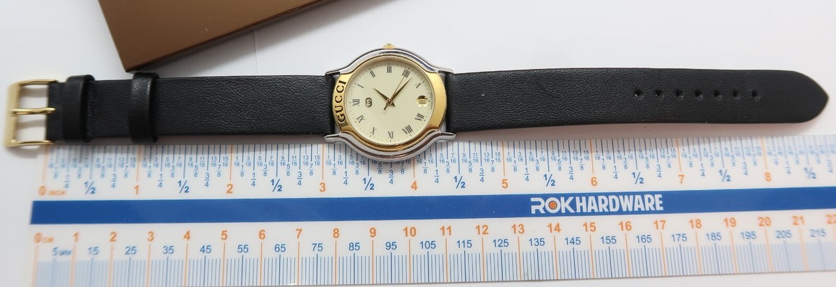 GUCCI ETA Swiss Qz Movement 90's ,8000M Mid Size UNISEX