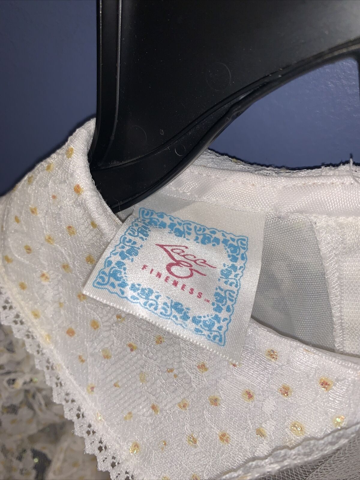 Girls vintage dress, white lace talon zip, lace &… - image 2