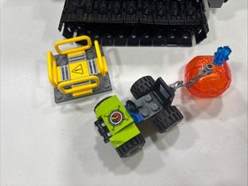 Lego City 60122: Volcano Crawler - Complete Set(No box)