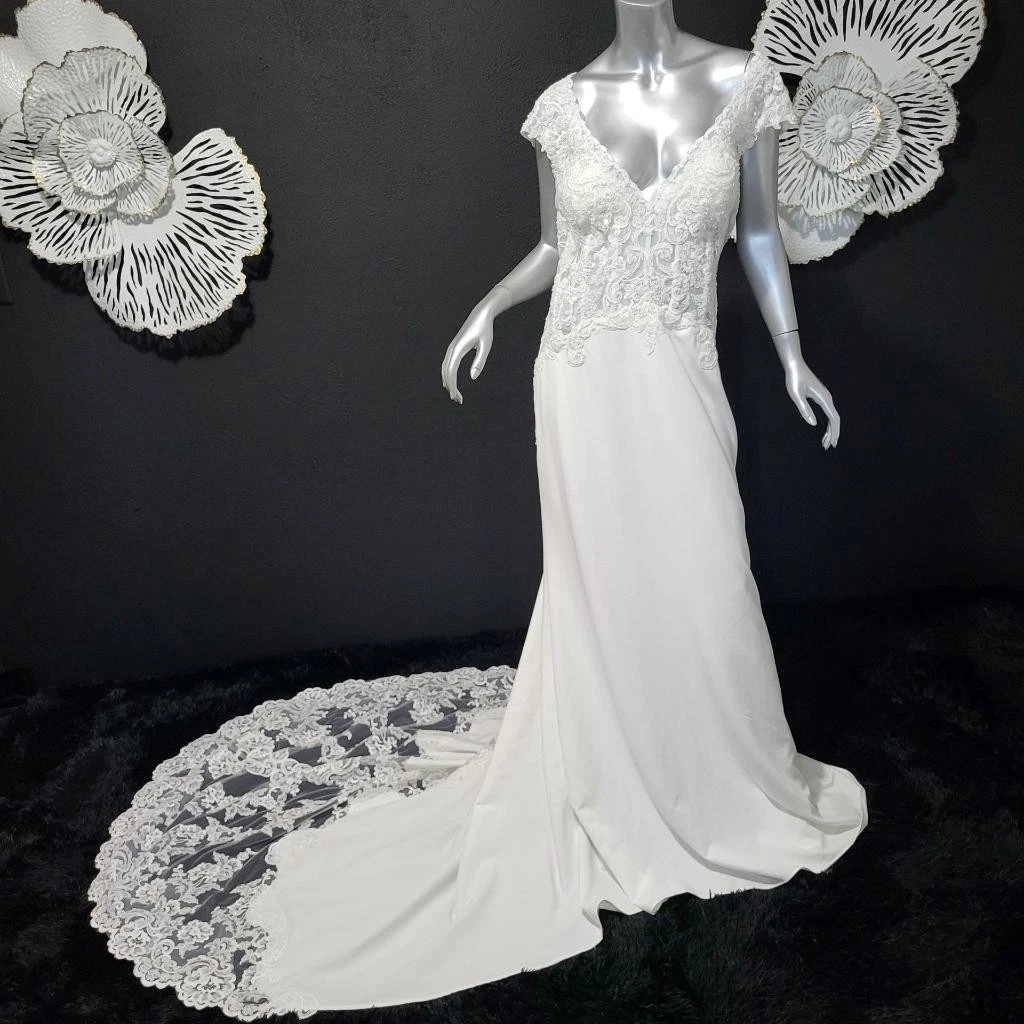 green emerald velvet dress Embroidered Sleeveless Lace Bridal Gown by GLS Gloria GL3442 4XL / Ivory main image 1