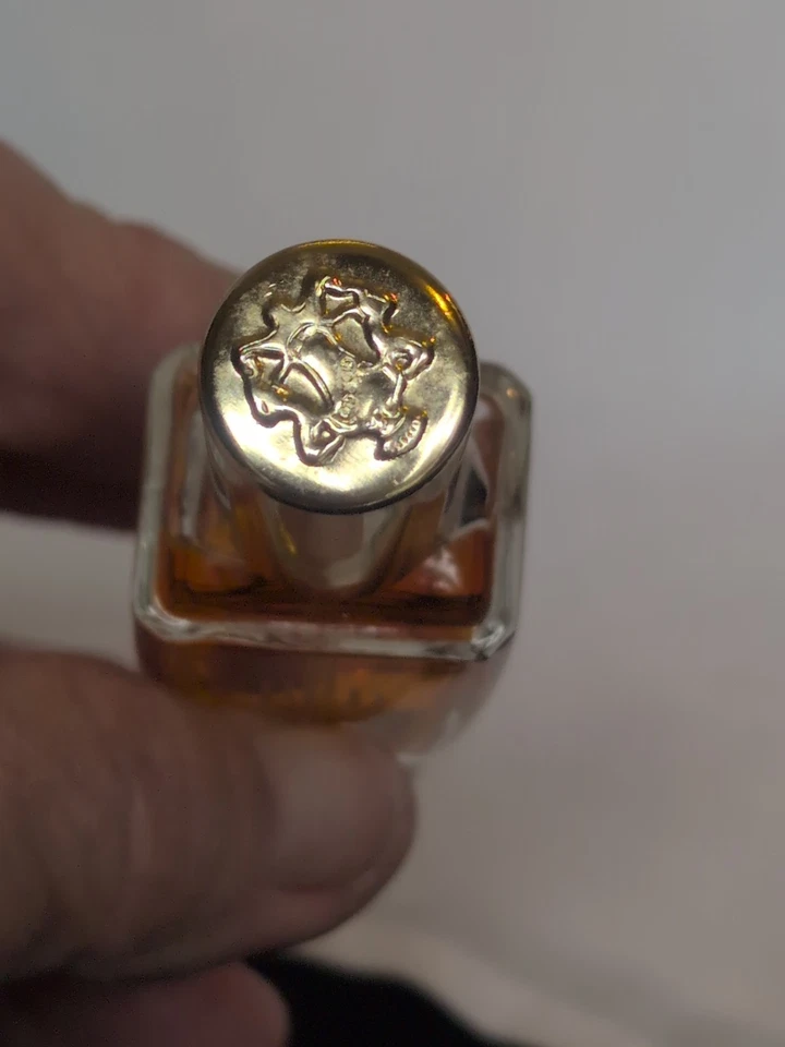 Red by Giorgio Beverly Hills .33 oz/10ml Spray Eau De Toilette Cologne USA  - Image 3 of 4