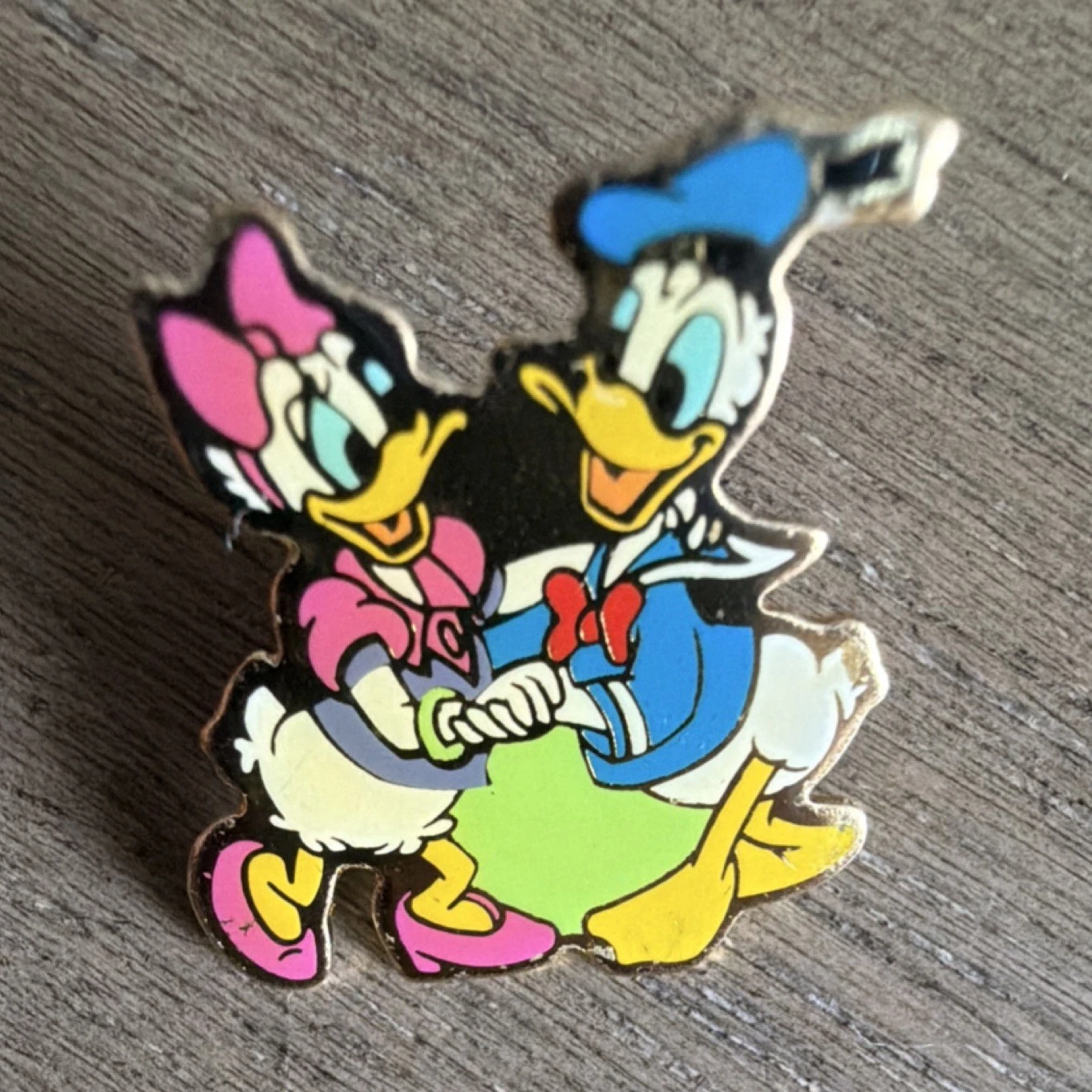 Disney Enamel Pin Donald Duck & Daisy Duck Holding Hands Love Theme