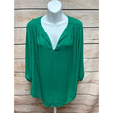 Pleione Green Long Sleeve V-Neck Blouse - Size Medium