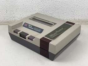 Micro Genius IQ-701 PAL Famiclone Famicom Video Game Console كمبيوتر العائله