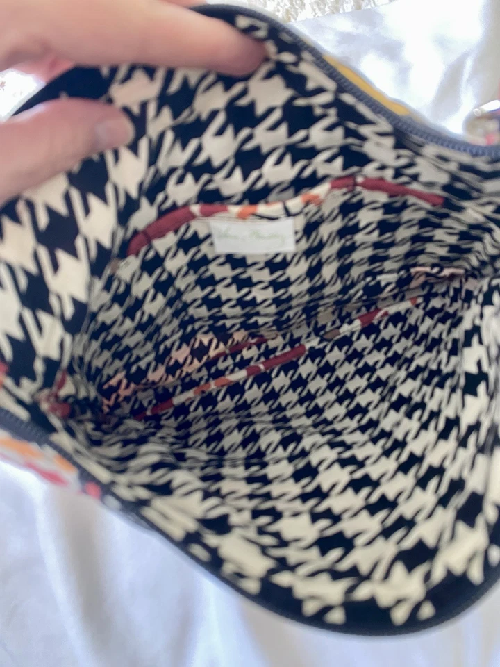 Vera Bradley Floral Hipster Crossbody Purse/bag Retired Pattern Bittersweet - Image 4 of 4