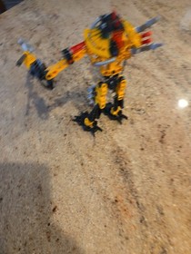 Lego Bionicle: Toa Hewkii - 8912 - No Canister Or Instructions