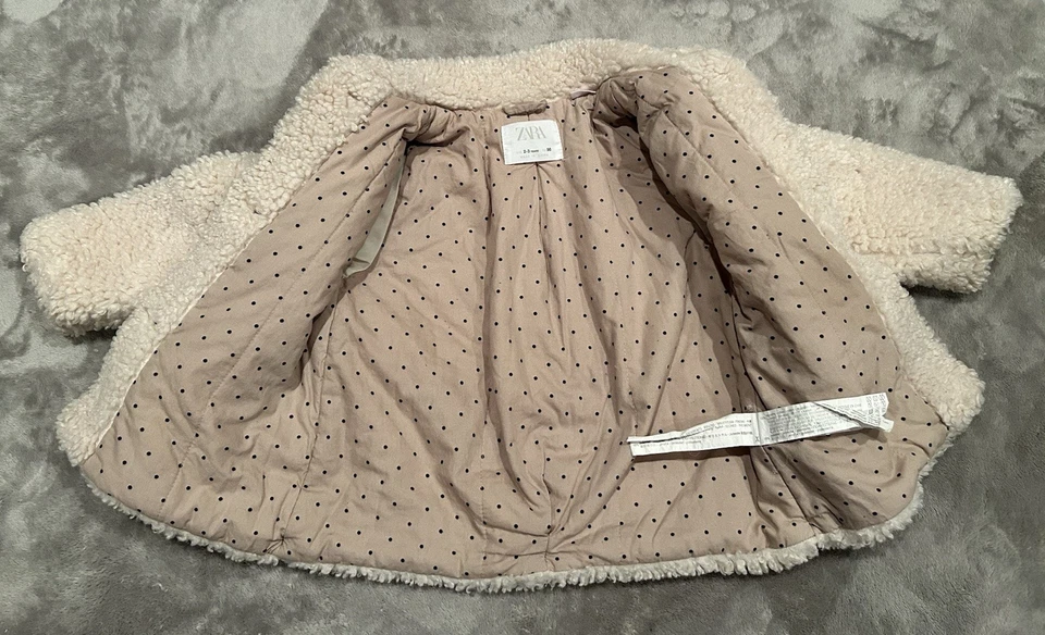 ZARA 学步女孩夏尔巴泰迪外套奶油色米色夹克 2-3 岁 98 码 — 第 4/4 张图片