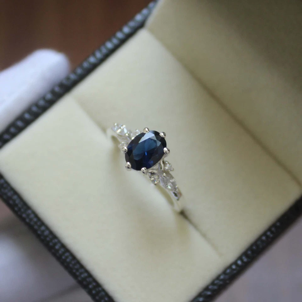 Classic Deep Blue Sapphire Ring With Diamond Cluster Accents White Gold/Silver - Image 4 of 4