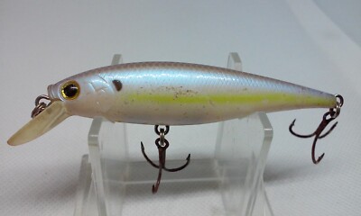 LUCKY CRAFT Pointer 78SP Chartreuse Shad 3 1/8'' Susp Jerkbait Fishing 3/8oz lure