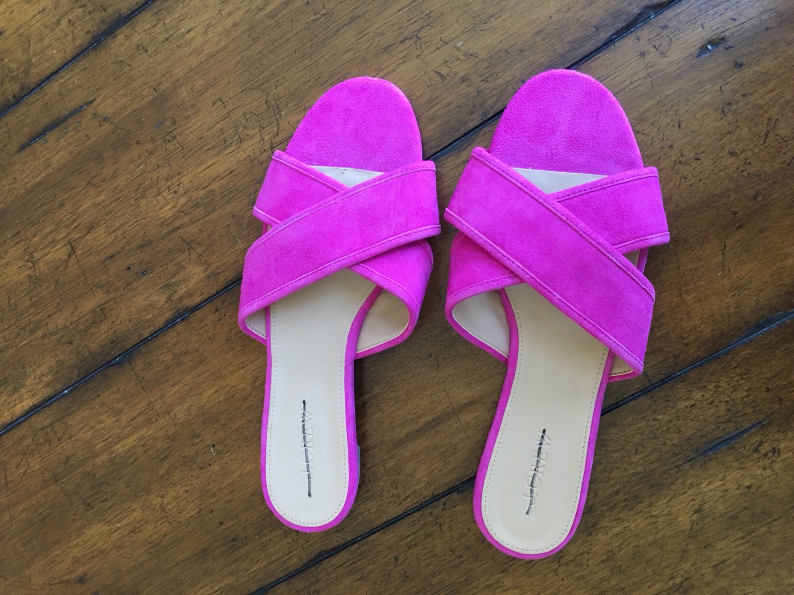 Nuevo J. Crew De Gamuza Cora entrecruzadas se Desliza Sandalias vibrante Fucsia Talla 8.5 M H7331 Nuevo J. Crew De De De Gamuza Cora entrecruzadas se Desliza Sandalias vibrante Fucsia Talla 8.5 M H7331 tiempo libre