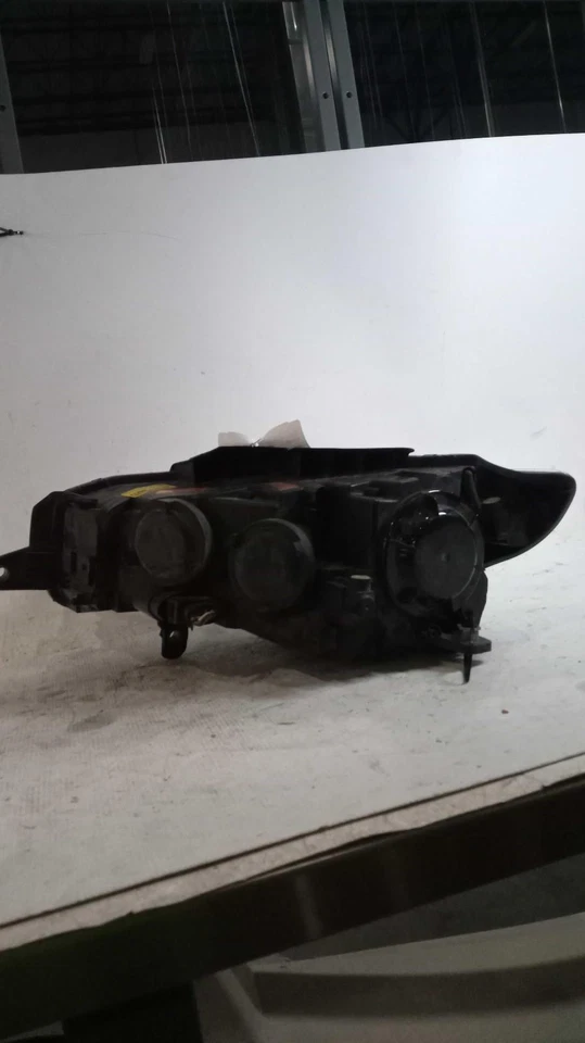 Used Right Headlight Assembly fits: 2009 Volkswagen Cc xenon HID Right Grade A Foto 2 de 4