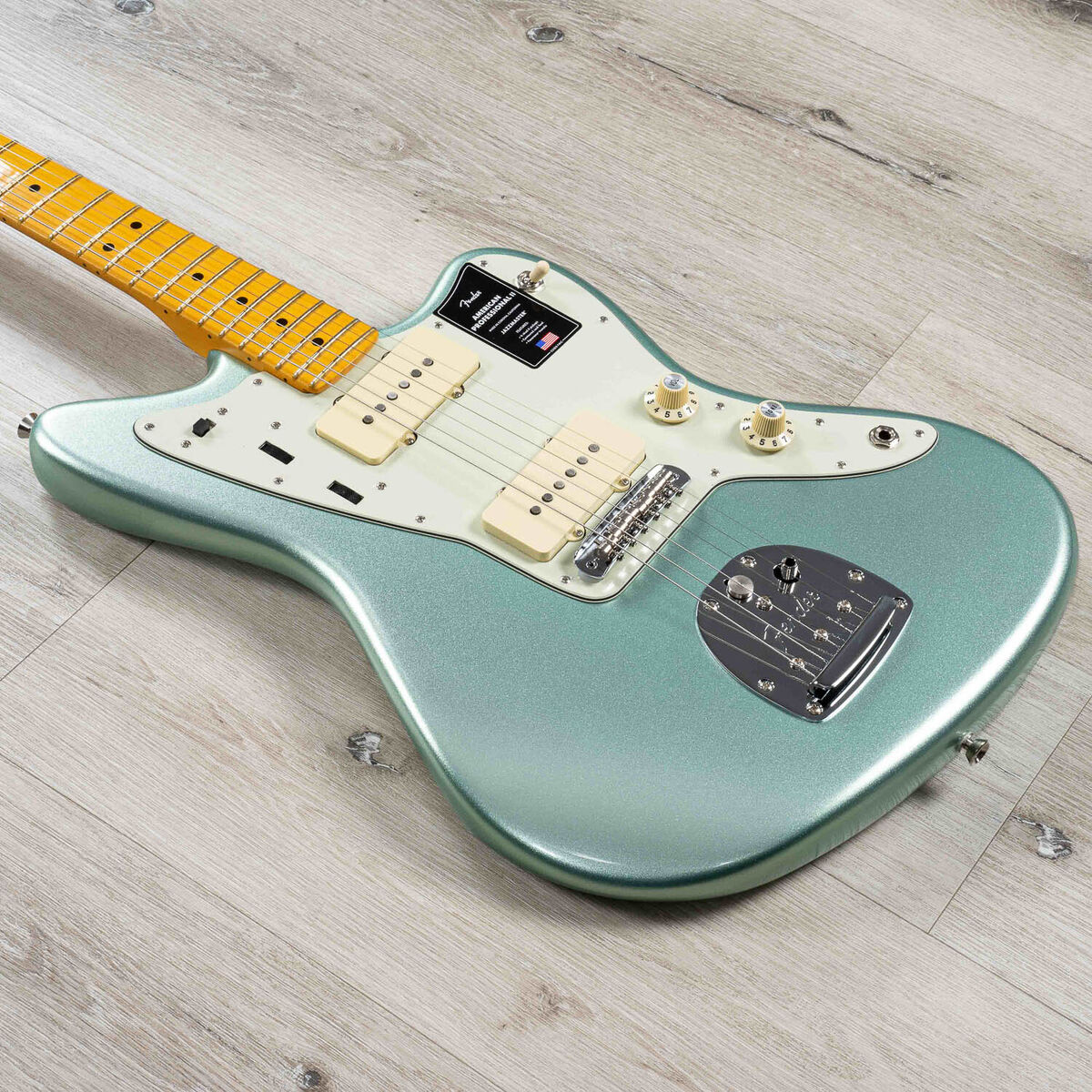 Fender American Professional II Jazzmaster Guitar, Maple Fender American Professional II Jazzmaster Guitar, Maple