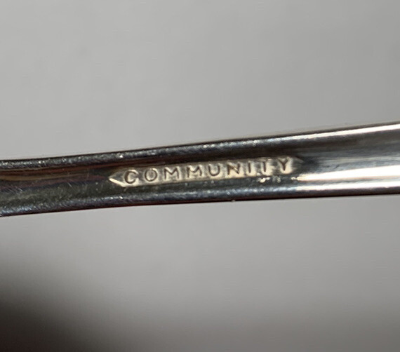 Oneida Community- SILVER PLATE VINTAGE Salad Forks Flatware - Set Of 4- Mk24